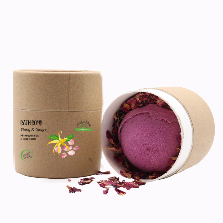 Badipommi Ylang & Inkivääri 170g ryhmässä Iho & Vartalo / Kylpy & Spa / Kylpypommit @ Rawfoodshop Scandinavia AB (EBBSUL01)