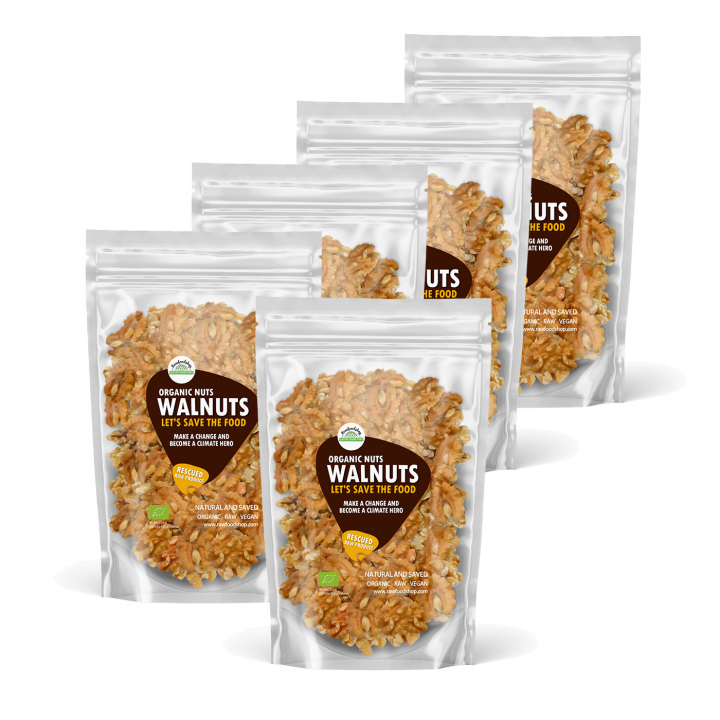 Saksanpähkinät RAW LUOMU 750g 5 kpl paketti ryhmässä Raaka-aineet / Pähkinät / Saksanpähkinät @ Rawfoodshop Scandinavia AB (SFRNOT200507ESET)