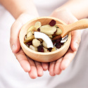 Pähkinä- & Hedelmäsekoitus Macadamia Karpalo Banaani LUOMU 500g