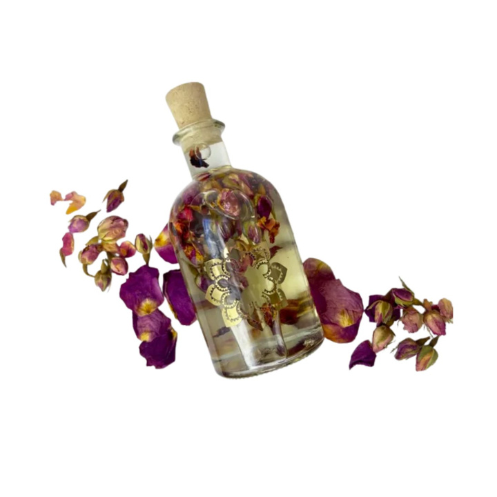 Kylpyöljy Ruusu & Geranium Love Potion LUOMU 250ml ryhmässä Iho & Vartalo / Vartalo / Vartalovoide & öljy @ Rawfoodshop Scandinavia AB (76433866)